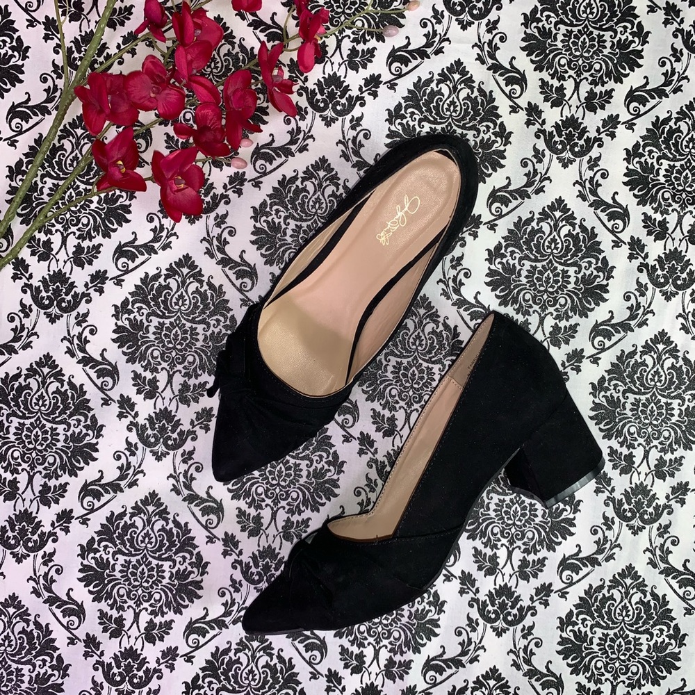 City Streets | Black Suede Block Heel Pumps